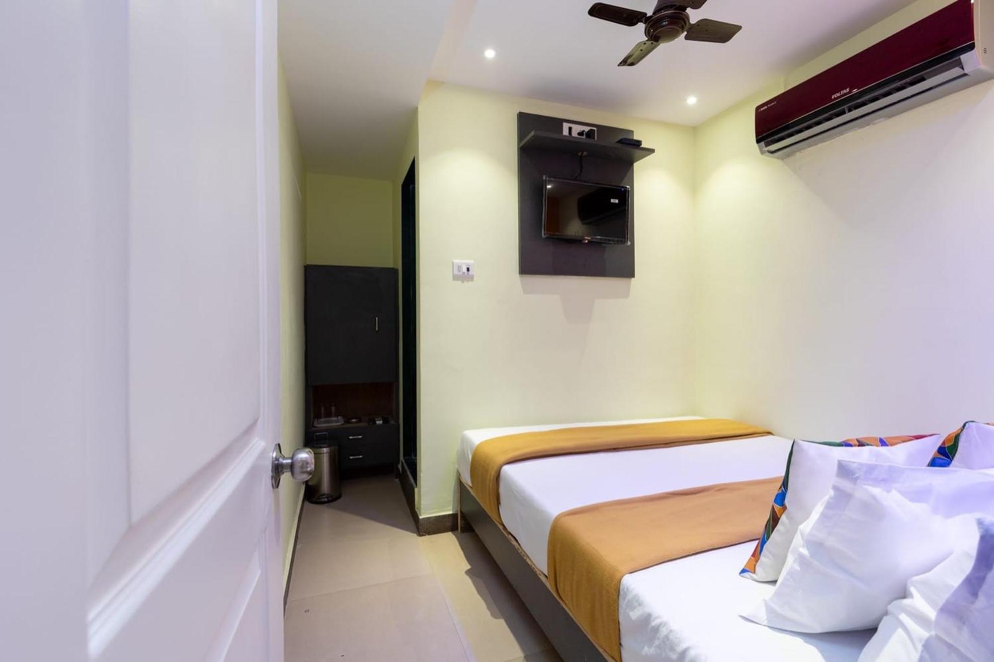 Hotel Shera Residency Bombaim Exterior foto